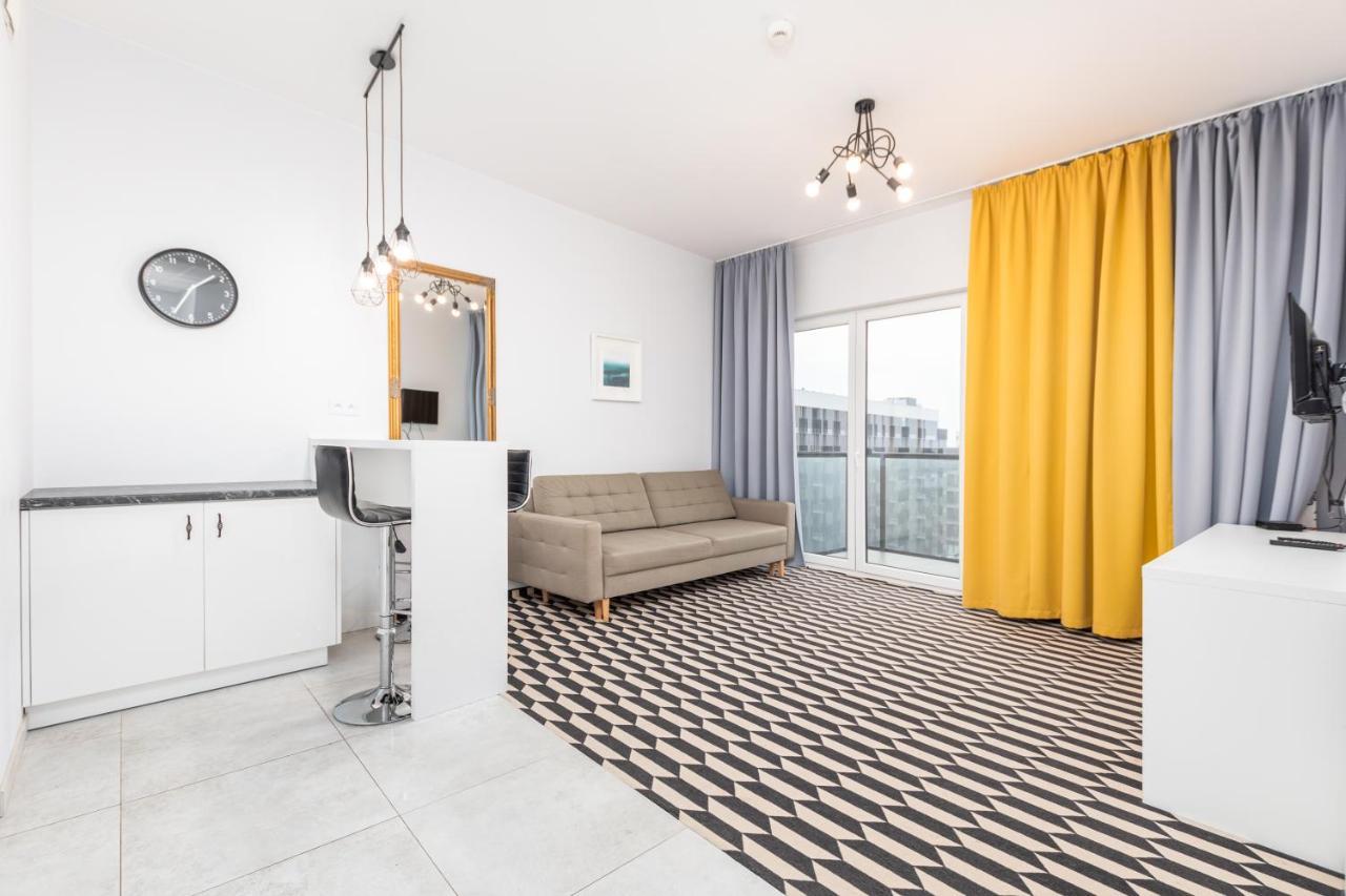Prymasa Tysiaclecia 83A C - D By Homeprime Varsovia Exterior foto